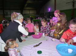 mini_fete-des-enfants-2012-2013-5105397e4faf2.jpg