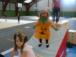 mini_halloween-avec-notre-section-kidigym-545be4e2618f7.jpg