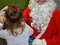 mini_le-pere-noel-et-nos-baby-54b3aef511836.jpg