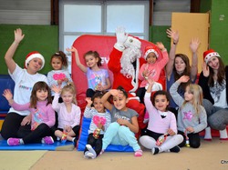 mini_le-pere-noel-et-nos-baby-54b3af90e7885.jpg